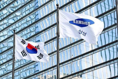 Samsung vay hơn 15 tỷ USD từ công ty con để đầu tư vào bán dẫn