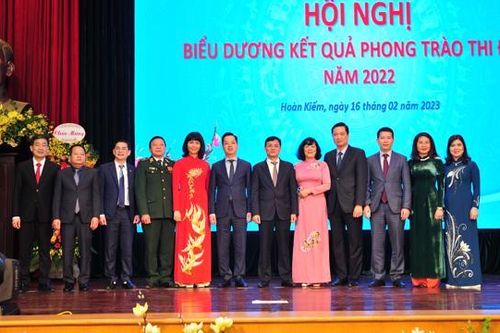 Quận Hoàn Kiếm đẩy mạnh các phong trào thi đua, tạo sức lan tỏa sâu rộng