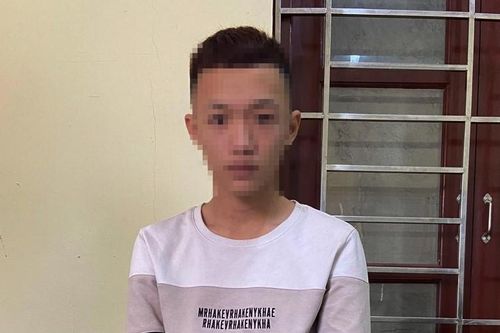 Vụ nữ sinh lớp 7 sinh con ở Bắc Giang: Bắt khẩn cấp nam thanh niên