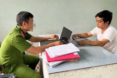 Bắt giám đốc Trung tâm Đăng kiểm xe cơ giới ở TP Đà Nẵng và Thừa Thiên - Huế