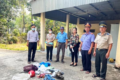 VKSND thị xã Chơn Thành tham gia kiểm sát tiêu hủy vật chứng