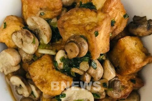 Cảnh giác khi sử dụng nấm, cây, củ quả rừng làm thực phẩm