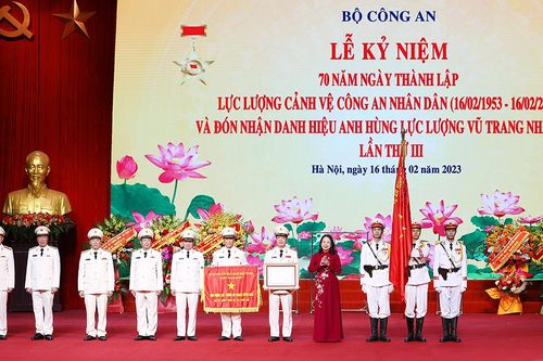 Tiếp tục phát huy truyền thống Cảnh vệ CAND anh hùng