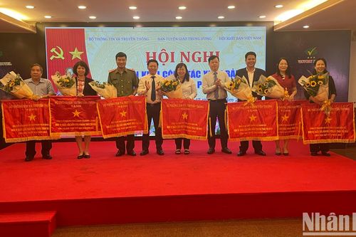 Doanh thu toàn ngành xuất bản đạt gần 4 nghìn tỷ đồng