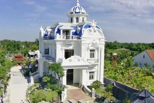 Xây dựng trên đất nuôi tôm, 'biệt phủ đẹp nhất Cà Mau' bị buộc tháo dỡ