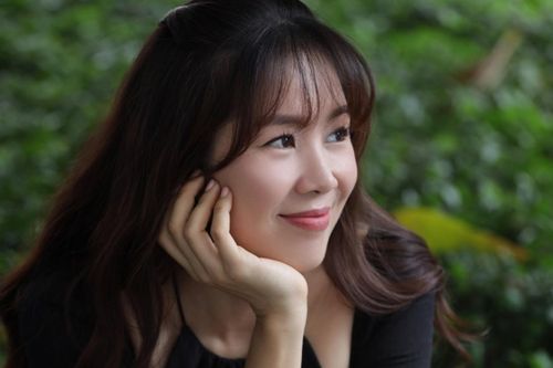 Lê Phương x Vong Nhi: 'Khi đóng cảnh hôn, Quốc Huy còn ngại hơn tôi'