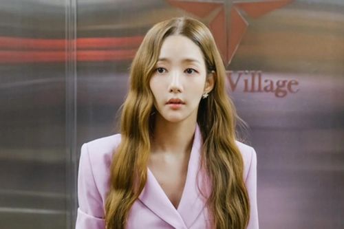 Sự nghiệp đáng báo động của Park Min Young: Lộ biến chứng dao kéo, dính lùm xùm tình ái và còn gì nữa?
