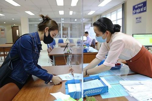 Vì sao để chi phí trung gian bán nhà tăng đến 80 lần?
