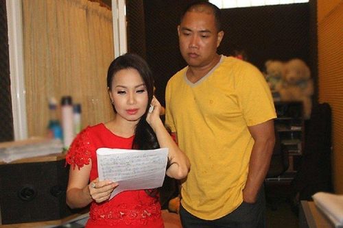 Cuộc sống hạnh phúc của Cẩm Ly với ông xã kín tiếng, giàu có