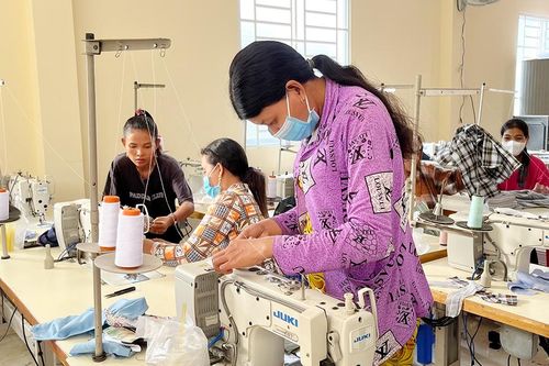 Tích cực thực hiện chương trình giảm nghèo bền vững