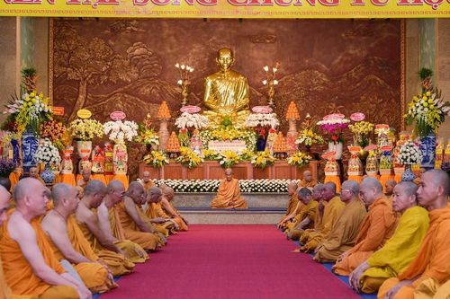 Lễ tưởng niệm 69 năm Tổ sư Minh Đăng Quang vắng bóng theo truyền thống hệ phái Khất sĩ