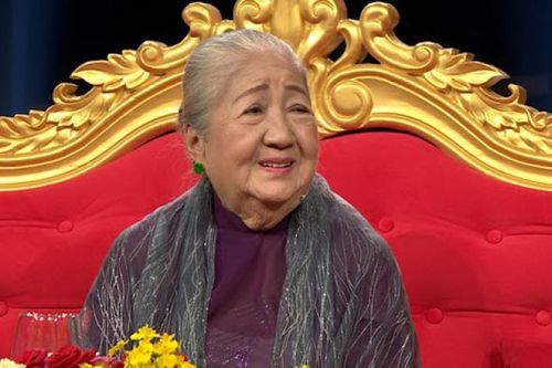 Nghệ sỹ Thiên Kim qua đời trong viện dưỡng lão