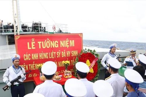 Ký sự Nhà giàn DK1 - kỳ 2: Những tượng đài bất tử