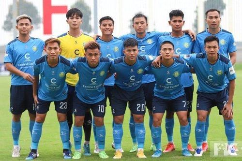 Độc lạ bóng đá Việt Nam: Đăng ký tên Sài Gòn, nhưng lại đá sân Đà Lạt