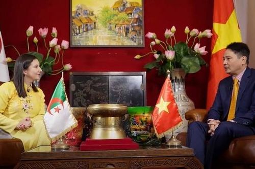 Kênh truyền hình tiếng Arab của Algeria giới thiệu về văn hóa Việt Nam