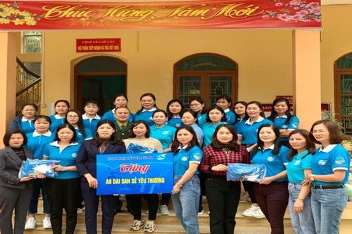 Bắc Ninh: Phụ nữ Quế Võ tiếp tục 'Đồng hành cùng phụ nữ biên cương'