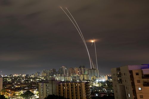 Israel nã đòn không kích vào dải Gaza