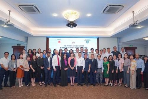 Bồi dưỡng về thông tin đối ngoại và kỹ năng truyền thông cho các tỉnh miền Đông Nam Bộ và ĐBSCL