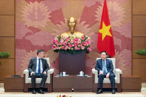 Chủ tịch Quốc hội: EU là đối tác quan trọng hàng đầu của Việt Nam