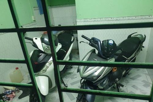 Vụ tự nằm trông xe: Truy bắt nghi phạm trộm tài sản