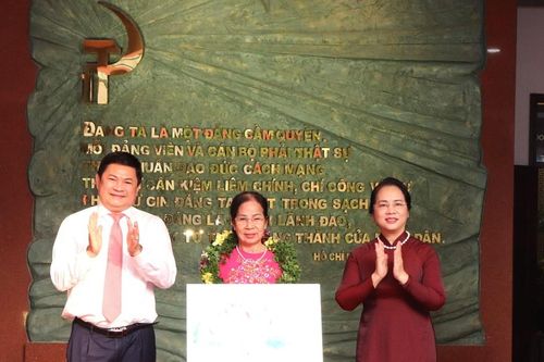 Những cống hiến bình dị đời thường của các bí thư chi bộ khu phố