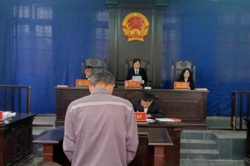 Dâm ô hai nữ sinh lớp 9, thầy giáo ở Hải Dương bị xử phạt 36 tháng tù
