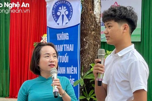 Giáo dục giới tính cho học trò và quan niệm 'vẽ đường cho hươu chạy'