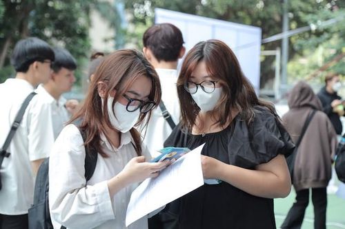 Trường đại học ứng dụng công nghệ số trong phỏng vấn thực tập tốt nghiệp
