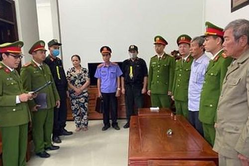 Phê chuẩn khởi tố Giám đốc công ty và thuộc cấp lập khống hồ sơ, chứng từ để tham ô 34 tỉ đồng