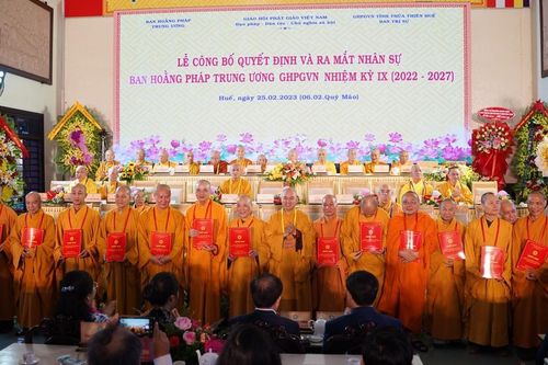 Công bố quyết định và ra mắt nhân sự Ban Hoằng pháp T.Ư GHPGVN nhiệm kỳ IX (2022-2027)