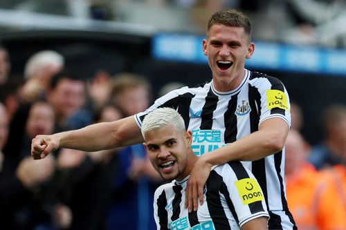 MU phải dè chừng sức mạnh của Newcastle
