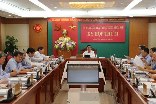 Ủy ban Kiểm tra Trung ương hướng dẫn thực hiện quy định của Bộ Chính trị về kỷ luật tổ chức đảng