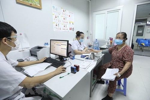 Quy định mới về vị trí việc làm, định mức, cơ cấu nhân sự Trung tâm Y tế huyện, Trạm Y tế xã