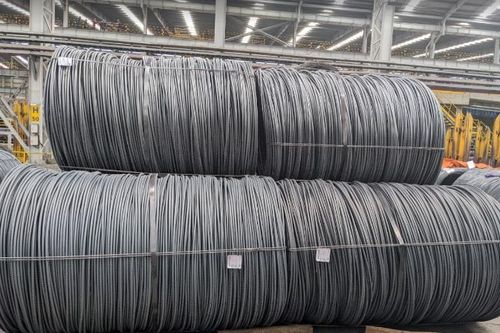 Các 'ông lớn' ngành thép phản hồi lý do bất ngờ 'chỉ làm ốc vít biển số'