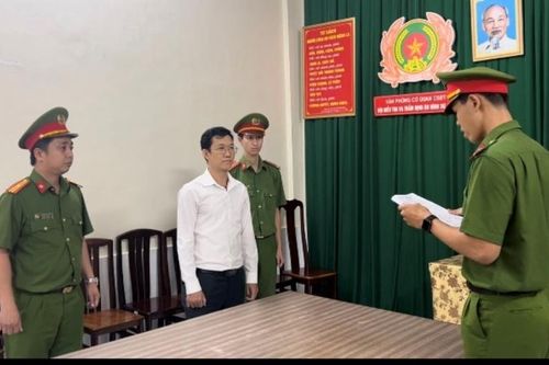 Trường Đại học Luật TP HCM thông tin vụ Tiến sĩ Đặng Anh Quân bị khởi tố
