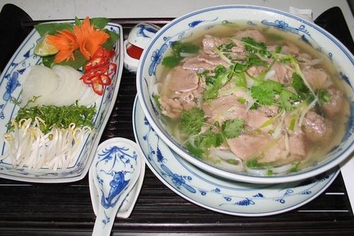 Những quán phở Hà Nội ngon và nổi tiếng nhất Hà thành