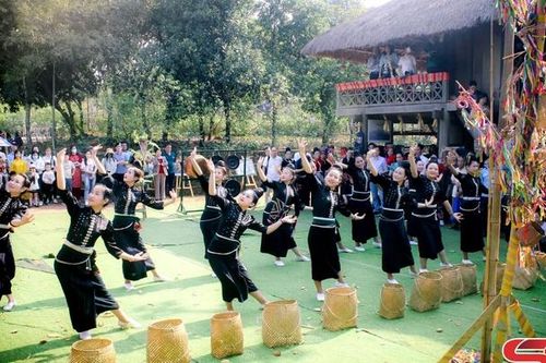 Phát huy giá trị Đề cương văn hóa Việt Nam xây dựng và phát triển văn hóa, con người Sơn La