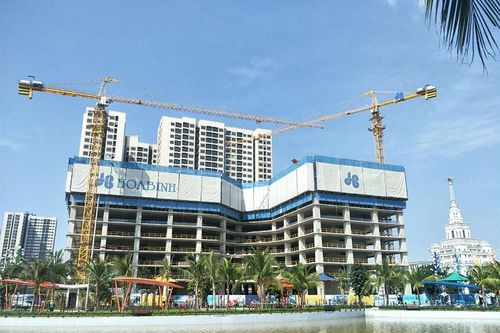 Xây dựng Hòa Bình lên kế hoạch có lãi trăm tỷ sau 'nội chiến'