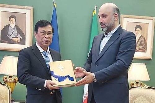 Phối hợp triển khai các sự kiện văn hóa, thể thao kỷ niệm 50 năm thiết lập quan hệ ngoại giao Việt Nam-Iran