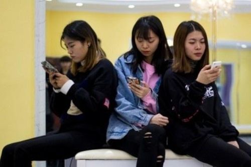 Trung Quốc tìm cách cai nghiện TikTok cho giới trẻ