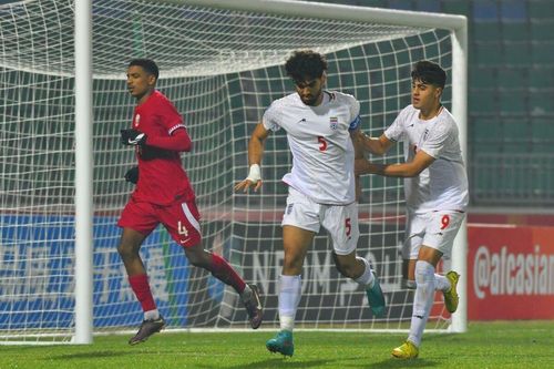 U20 Iran chia sẻ ngôi nhất bảng với Việt Nam