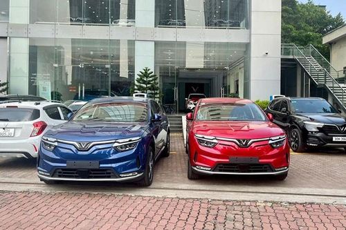 Voucher 'hạ nhiệt', giá xe VinFast VF8 đang cực hấp dẫn