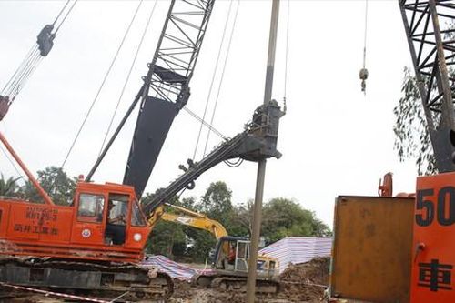 Vụ bé trai lọt ống cọc bê tông ở Đồng Tháp: Không có dấu hiệu tội phạm
