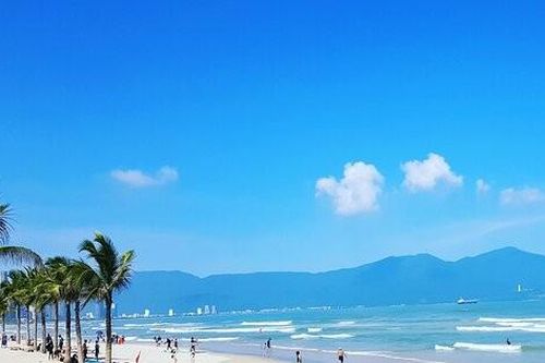 Mỹ Khê lọt Top 10 bãi biển đẹp nhất châu Á