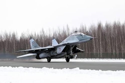 Bộ Quốc phòng Nga lên tiếng việc đóng cửa không phận St. Petersburg