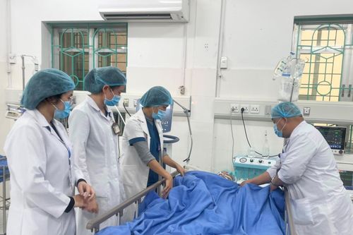 Người đàn ông bị hoại tử ruột non vì chủ quan khi đau bụng