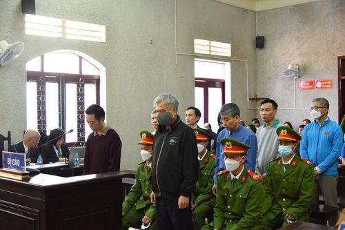 Tuyên án cựu Giám đốc Sở Giáo dục và Đào tạo Điện Biên cùng 7 bị cáo