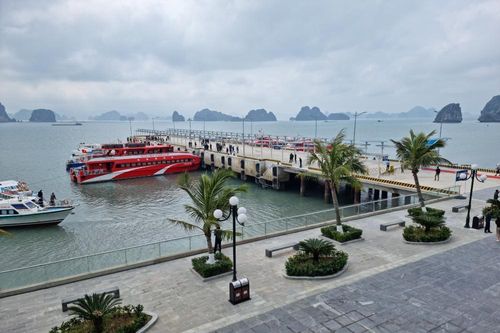 Quảng Ninh: Khai trương cảng tàu Ao Tiên - Vân Đồn