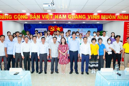 Công đoàn ngành Dầu khí tiếp tục đồng hành cùng giáo dục