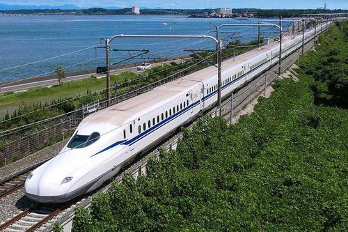 Phấn đấu hoàn thành toàn bộ tuyến đường sắt tốc độ cao Bắc - Nam trước năm 2045